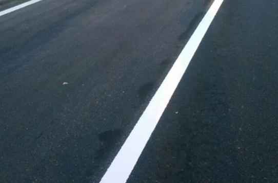 十堰恐龍化工分享：道路標(biāo)線的5個(gè)具體施工方法！